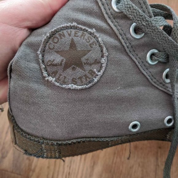 Unique Sample Converse High Tops - Picture 2 of 6